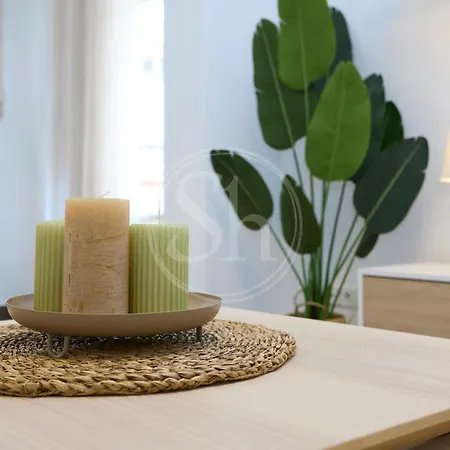 Eixample Apartment *